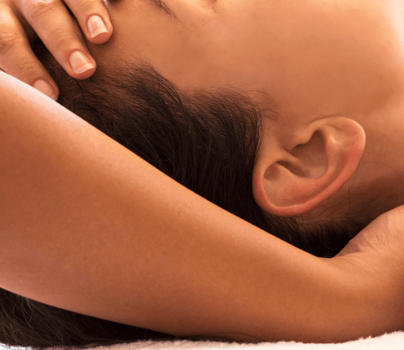 Revitalising and Restoring Massage Oil Balance Blend 